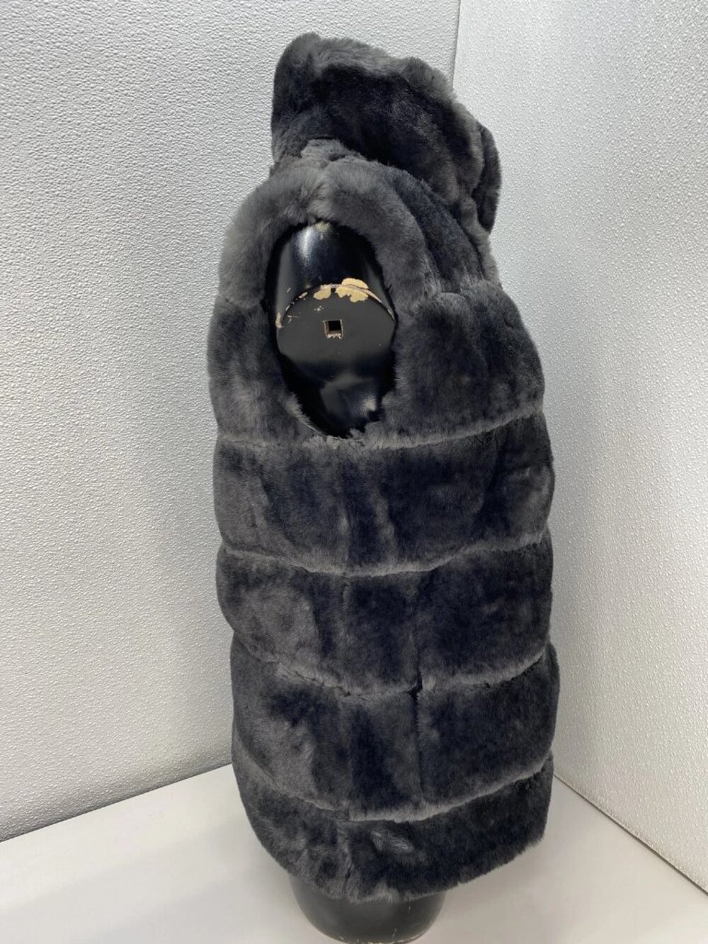 Donna Slayers Fabulous Furs Womens Vest Jacket Charcoal Gray Size XS Posh Snap - Picture 7 of 11